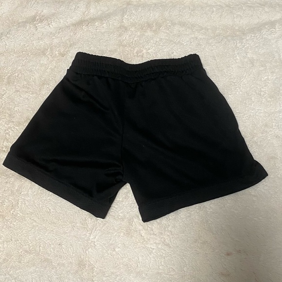 Athletic Comfortable Basic Classic Sports Gymnastic Spring Black Shorts Girl 4-5 - Picture 1 of 4